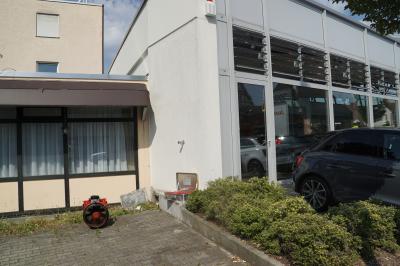 Kellerbrand im Autohaus Weeber in Leonberg 